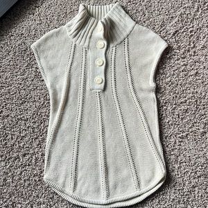 BCBGMaxazria beige sleeveless sweater size small